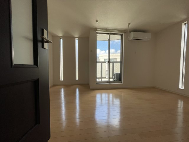 Aレガート神明町Ⅰの居間・リビング|＊他号室参考写真