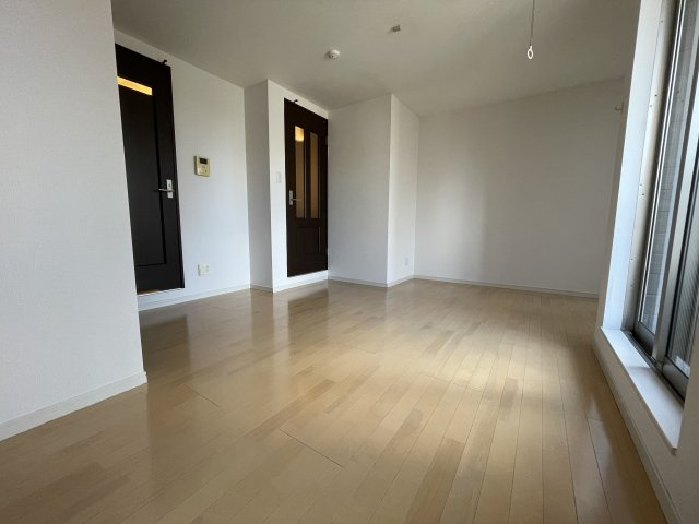 Aレガート神明町Ⅰの居間・リビング|＊他号室参考写真