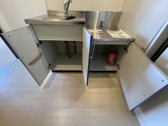 Aレガート神明町Ⅰのキッチン|＊他号室参考写真
