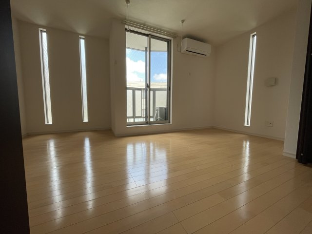 Aレガート神明町Ⅰの居間・リビング|＊他号室参考写真