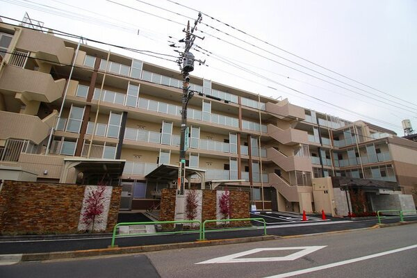 練馬区中村南２丁目の賃貸マンションの外観|外観も気になるポイント