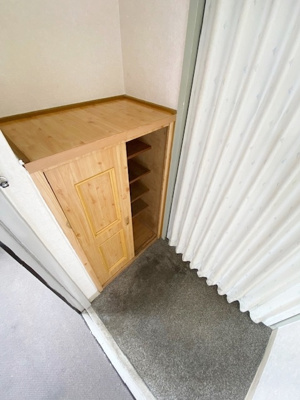 【玄関】 | ジュネス戸畑駅前 