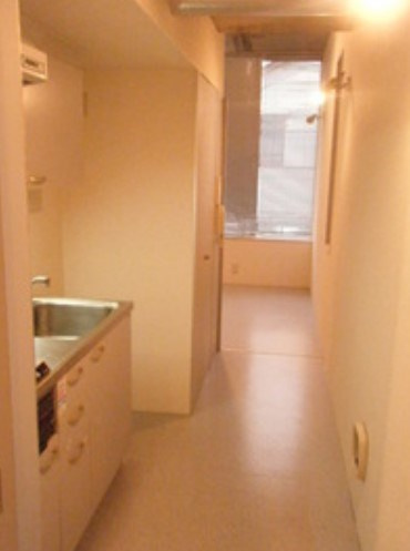 JMアパートメントの玄関