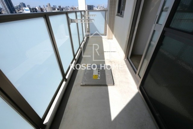 F-TAMATSUKURIのバルコニー