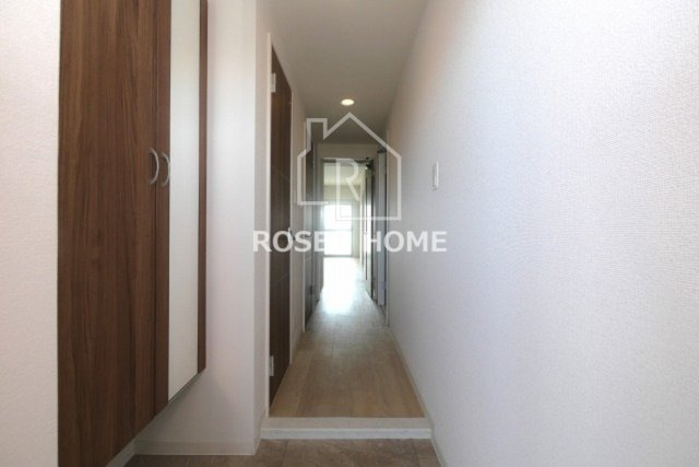 F-TAMATSUKURIの玄関