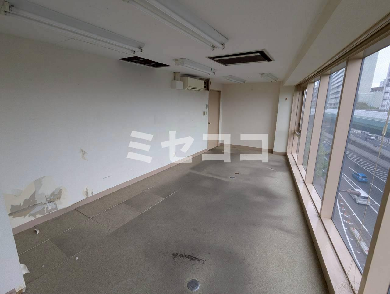 ユーザック法円坂ビルの内装