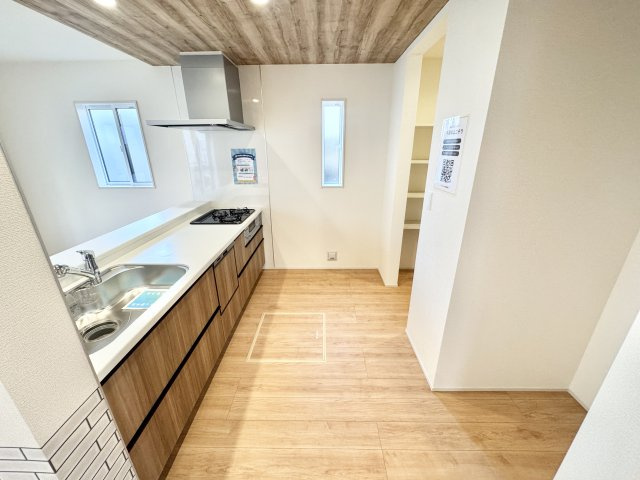 【キッチン】 | 四街道市旭ケ丘２丁目【現地販売】 | 建築施工例