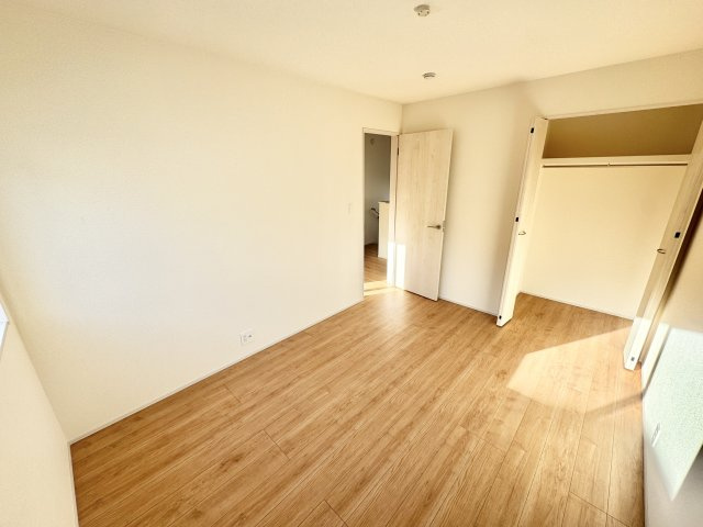 【洋室】 | 四街道市旭ケ丘２丁目【現地販売】 | 建築施工例