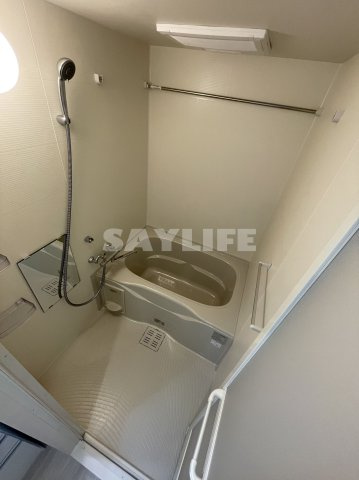 エグゼ大阪CITYオースティンの浴室