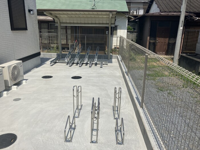 【エントランス】 | Dアセット栄町