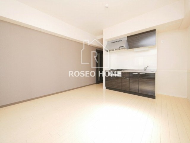 huit arbre上町台の居間・リビング