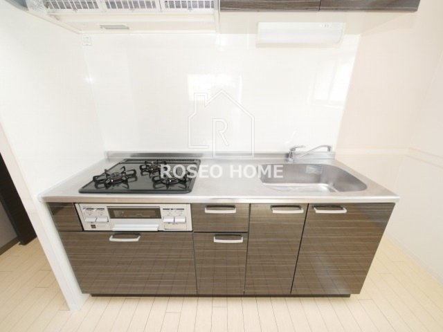 huit arbre上町台のキッチン