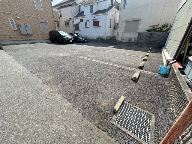 ヴィクトワール　Ｂの駐車場