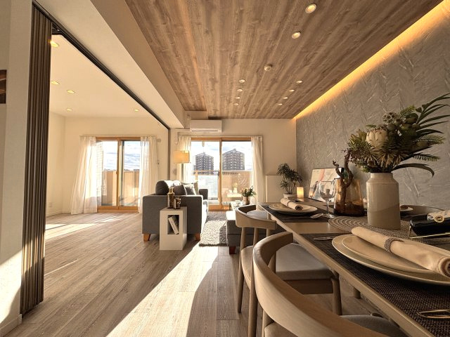 窓から明るい日差しが差し込むリビングが魅力の3LDKになります