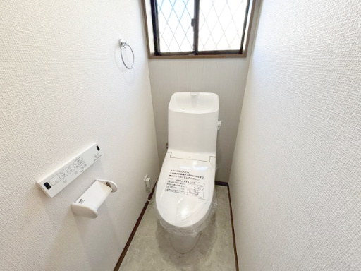 トイレ新品交換♪