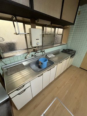 黒木桑原借家のキッチン|使いやすいキッチンです