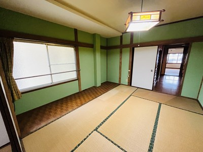 黒木桑原借家の和室|落ち着いた雰囲気の和室付きです