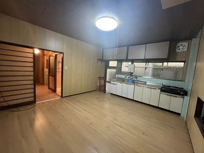 黒木桑原借家の居間・リビング|おしゃれなリビングです