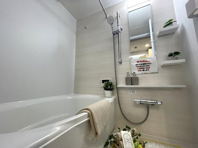 【浴室】 | セザール赤塚ガーデン（成増店） | 浴室換気乾燥機新規設置済で雨の日のお洗濯も安心