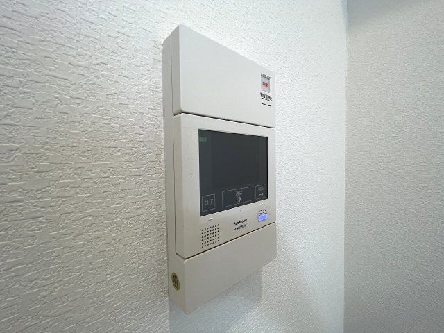 【防犯設備】 | セザール赤塚ガーデン（成増店） | モニター付インターホン＆オートロックで安心セキュリティ