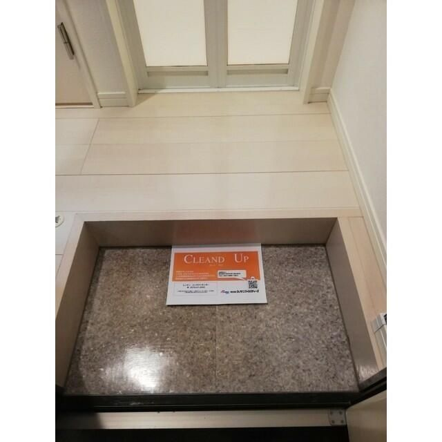 ウェルストン神楽坂の玄関