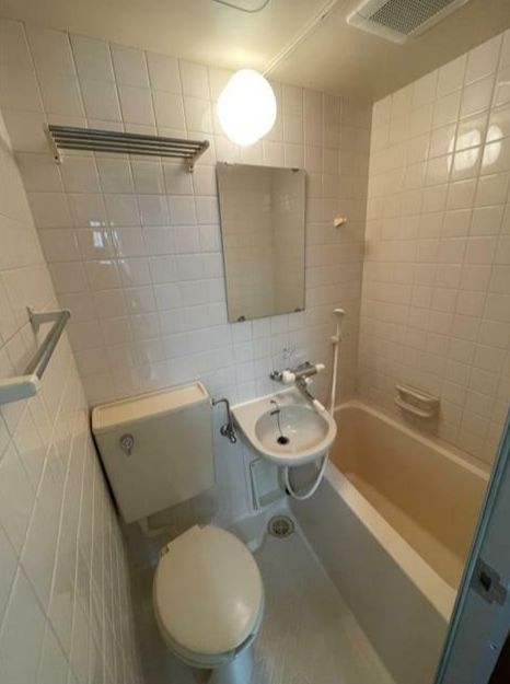 さいたま市浦和区岸町２丁目の賃貸マンションの浴室