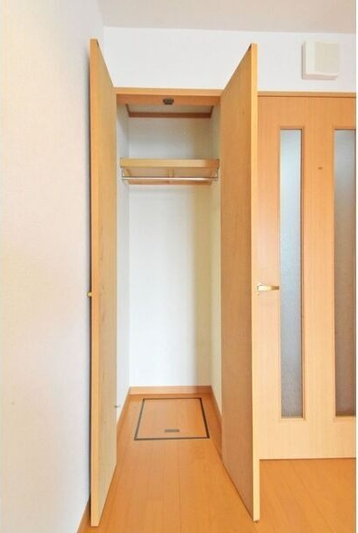 アベニール佃の収納