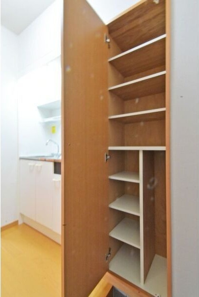 アベニール佃の玄関