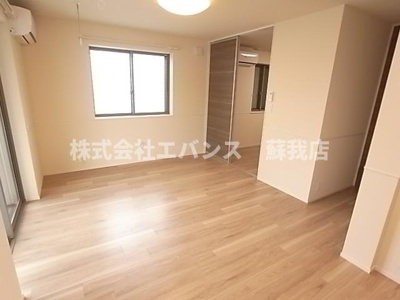 【居間・リビング】 | メゾン・ド・ロンジュ | ゆったり過ごせるリビングです