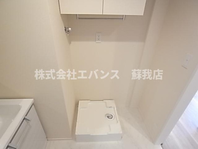 【洗面所】 | メゾン・ド・ロンジュ | スペースが確保できる洗面所です