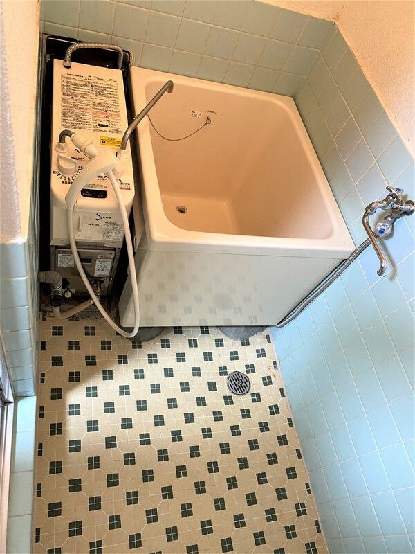 為井ビルの浴室