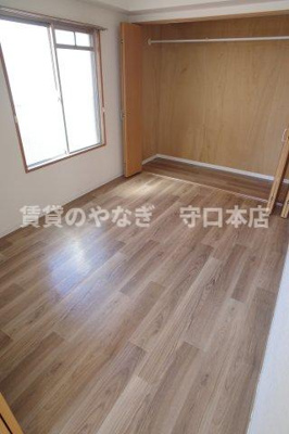 【洋室】 | ラシーヌコート菊水通 | 広々とした洋室です