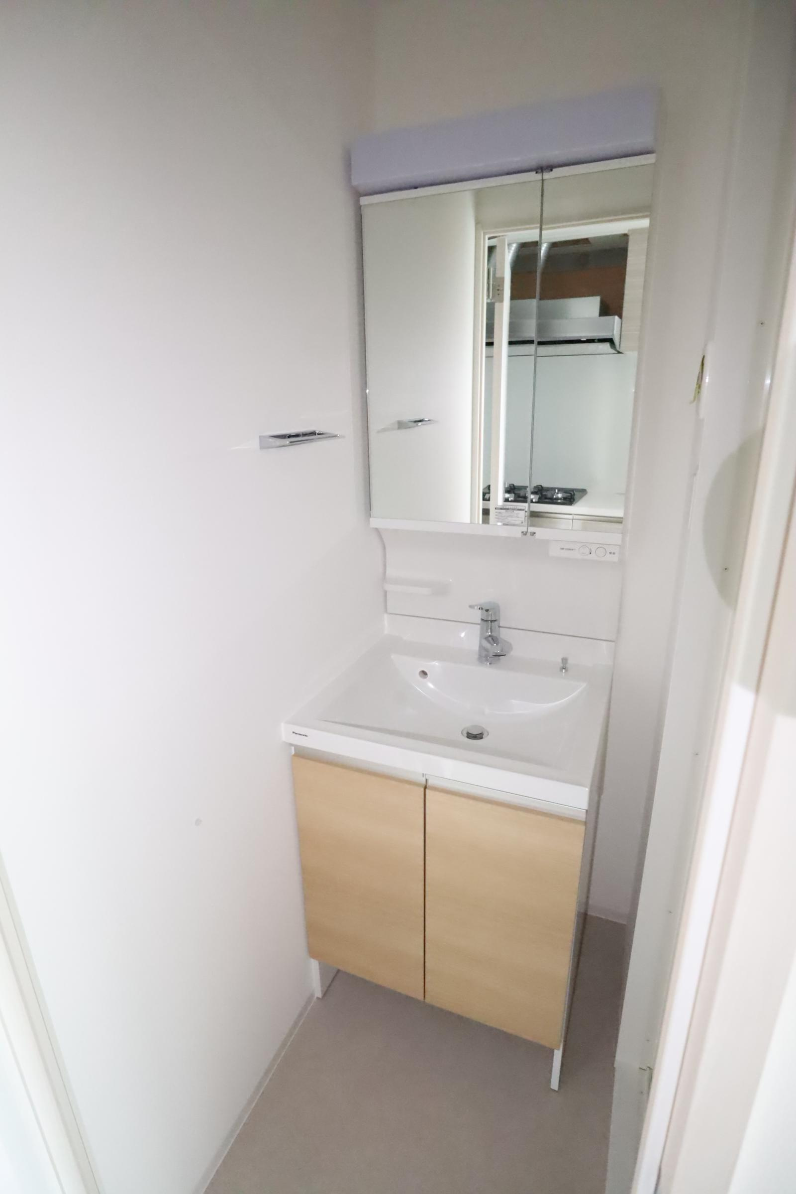 大阪市城東区鴫野東２丁目の賃貸マンションの洗面所