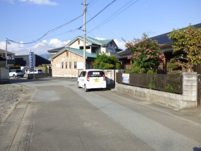 【前面道路含む現地写真】 | 甲府市国母7丁目住宅