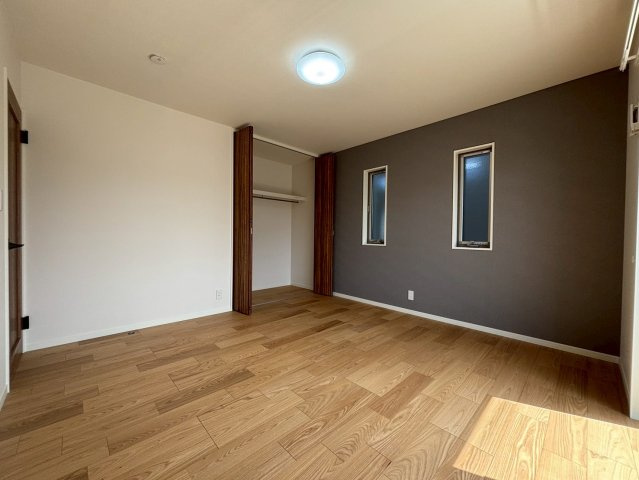 プランタウン新垢田南町の周辺|リブホール新垢田店　徒歩５分