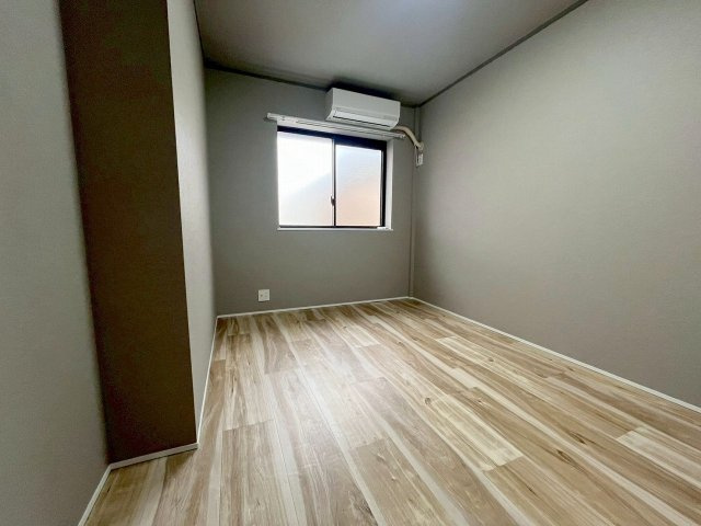 メゾンイケナガの洋室