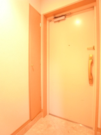 ロータリーパレス春日文京の玄関