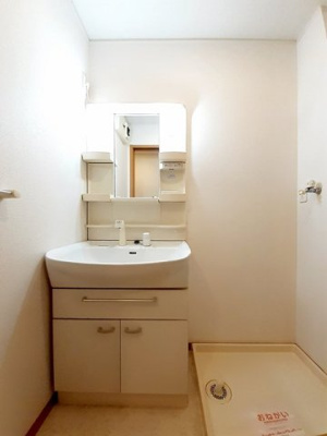 【洗面所】 | プラテリーアＢ