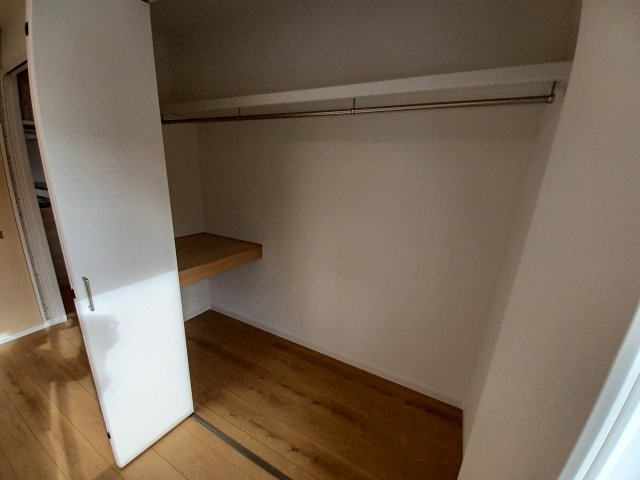 アストラールＡ棟の収納