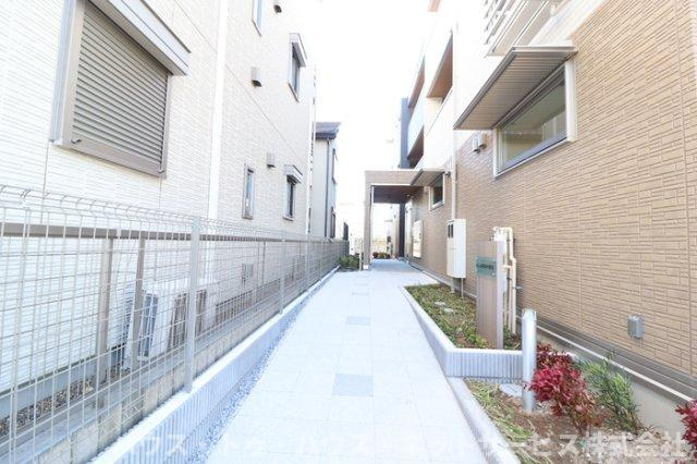 フェリーチェおおたかの森Ⅱのエントランス