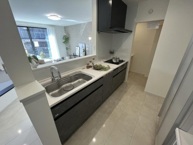 横浜市都筑区荏田南5丁目 未入居戸建て【仲介手数料無料】のキッチン