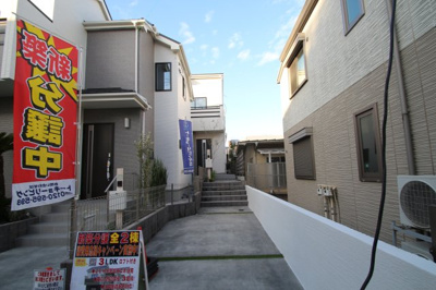 【外観】 | 【Heartfull Town】小平上水南町4丁目 | ◇子育てグリーン住宅支援事業対象◇
子育て世帯、若者夫婦世帯を対象とした支援事業となり、長期優良住宅・ZEH水準住宅