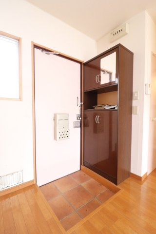 ブライトン24の玄関