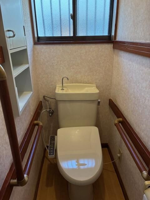 秋津町3丁目貸家のトイレ
