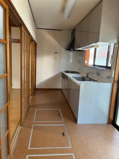 秋津町3丁目貸家のキッチン