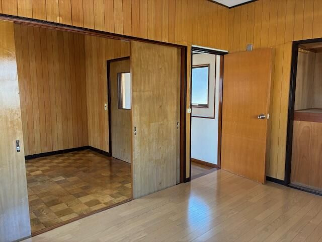 秋津町3丁目貸家の洋室