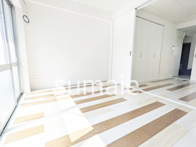 谷口マンションの居間・リビング|★お部屋★