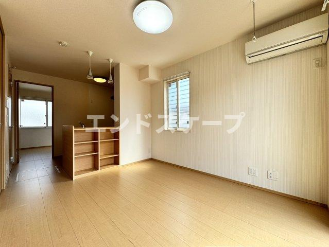 プレアデスの居間・リビング|高崎、前橋、伊勢崎エリアのお部屋探しはエンドスケープまで！お客様の理想お聞かせ下さい♪