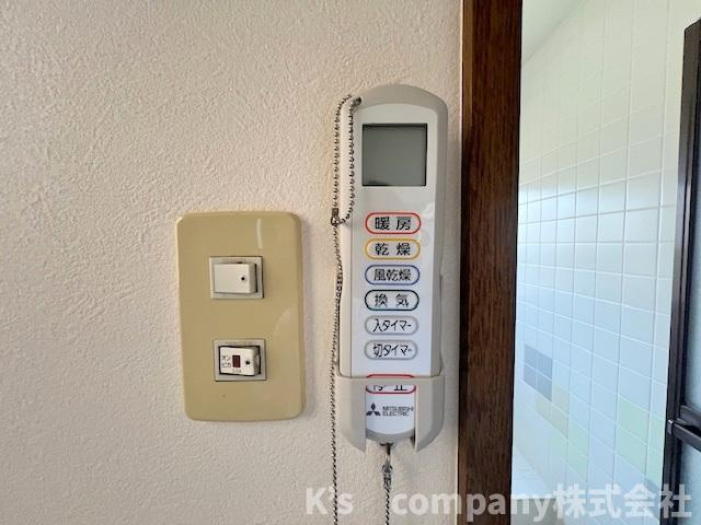 ■平塚市南金目　中古戸建の冷暖房・空調設備|ヒートショック防止に役立つ浴室暖房機がついています♪