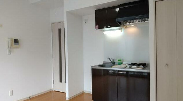 カスティーロ白山のキッチン|2口ガスコンロ※同タイプ別室参考写真です。